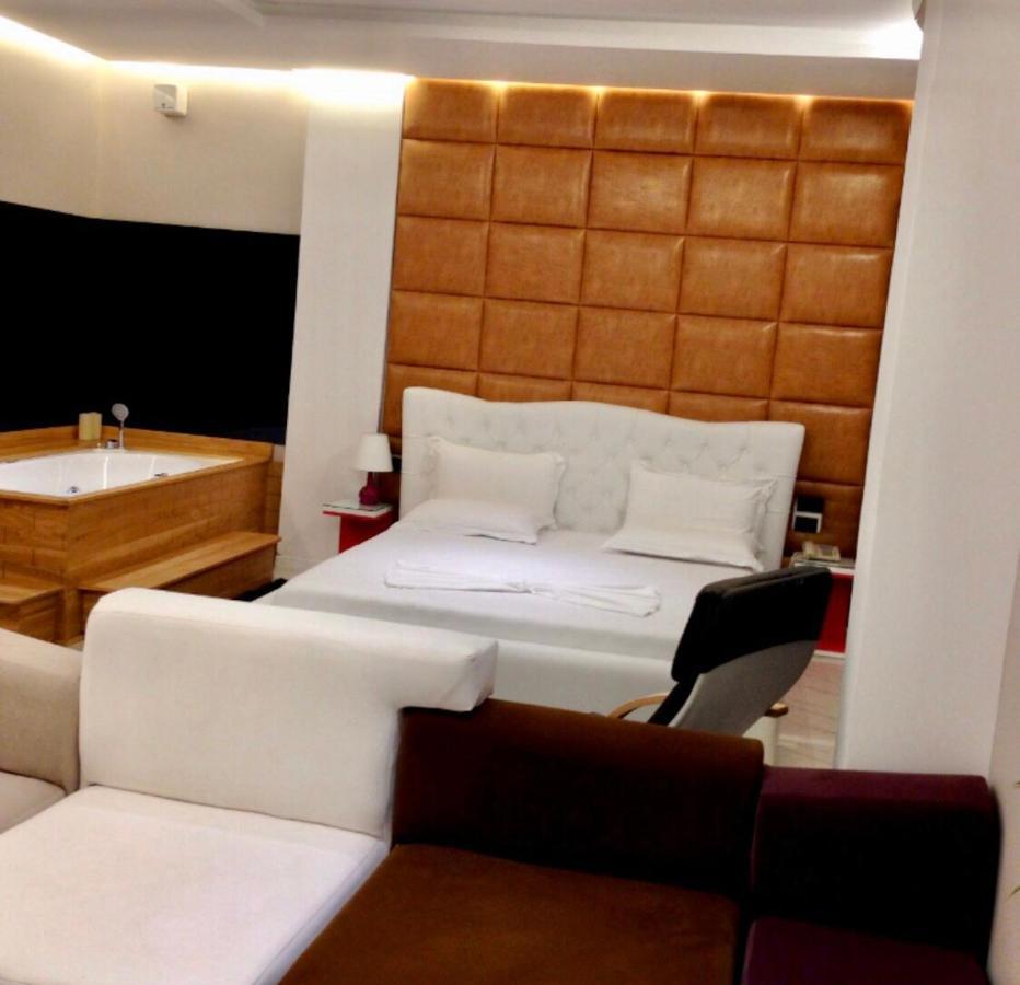Vivi La Vita Hotel Tirana Kültér fotó