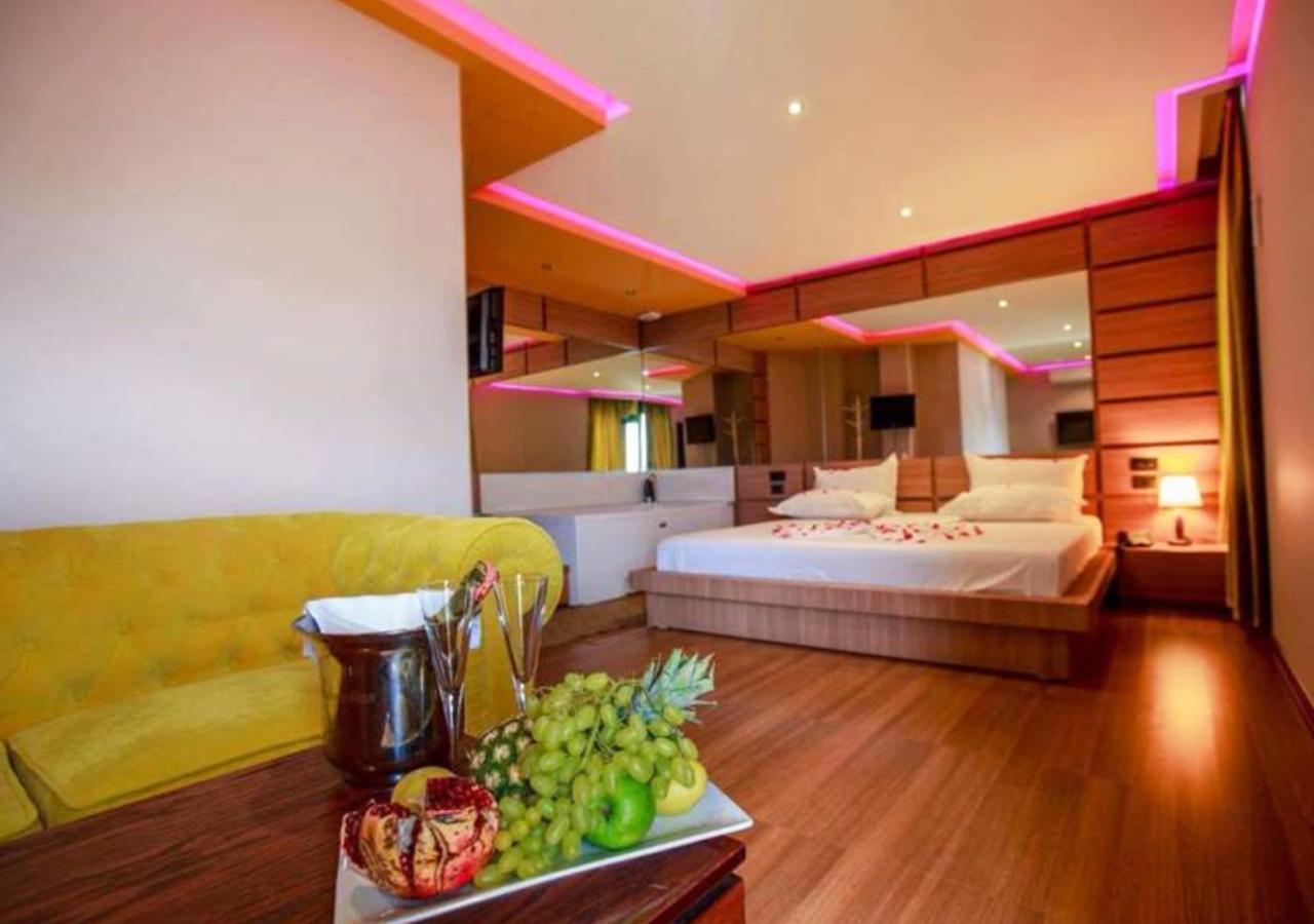 Vivi La Vita Hotel Tirana Kültér fotó